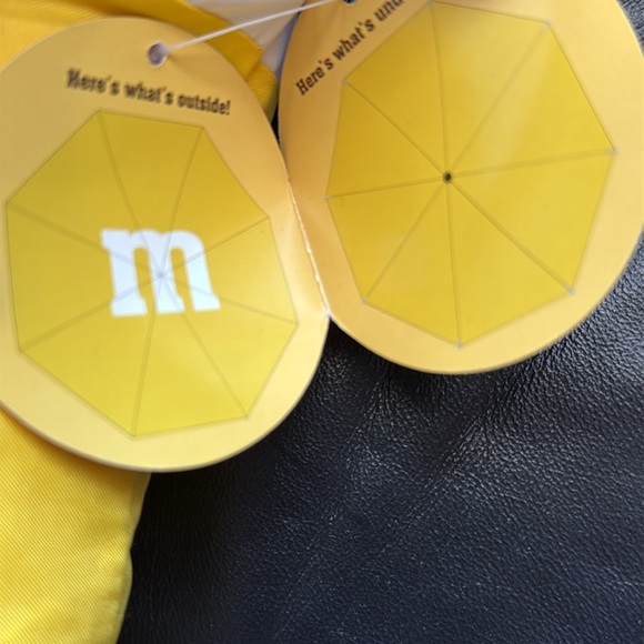 M&M umbrella - Picture 2 of 2